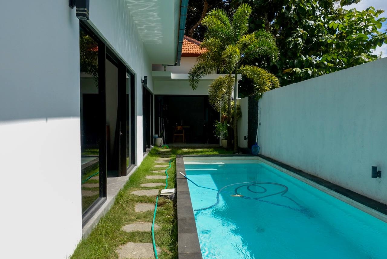 VILLA FOR SALE ~ UNGASAN (Leasehold 23 years)
