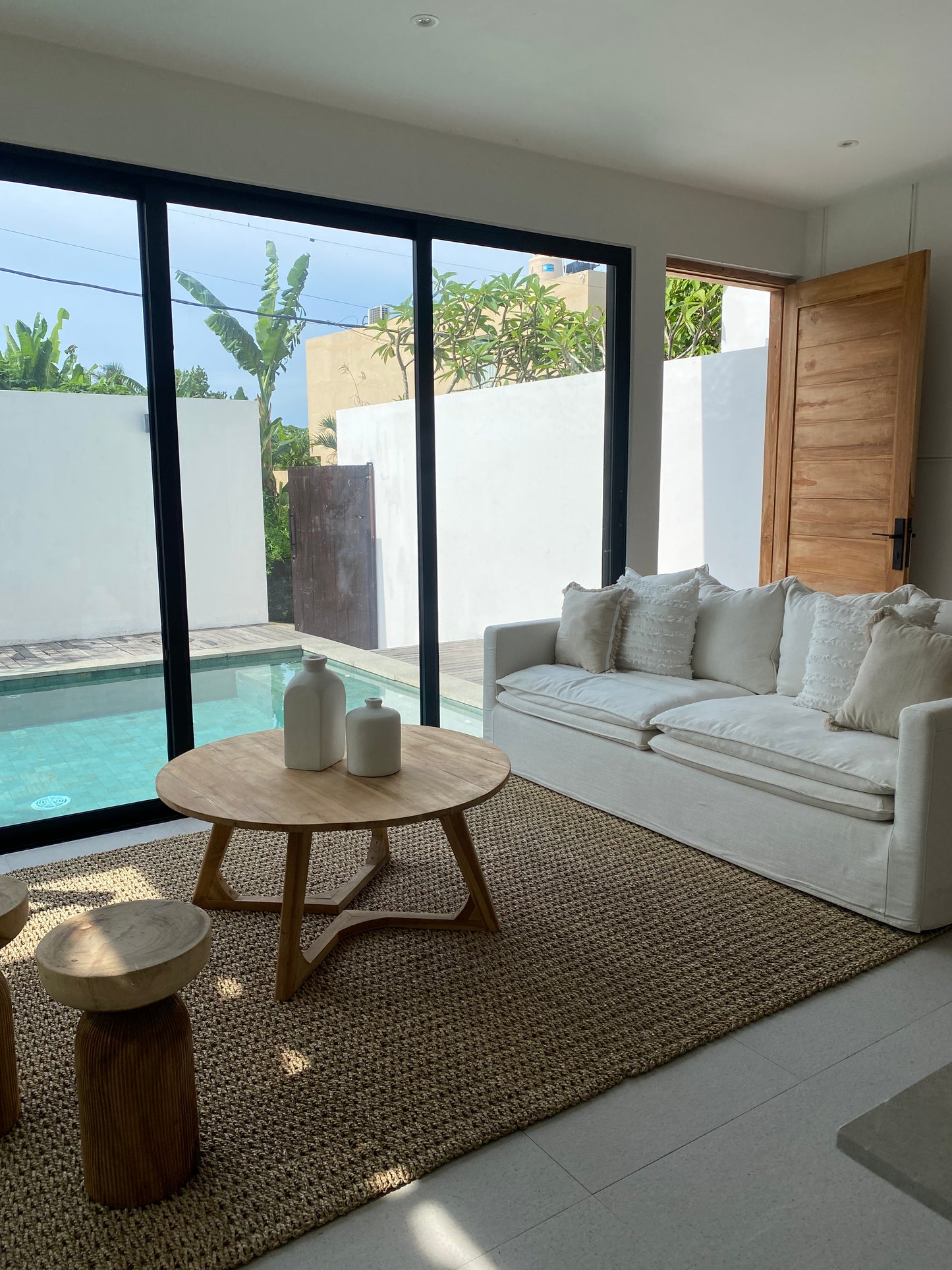 TOWNHOUSE FOR SALE (Leasehold) in CANGGU Padonan