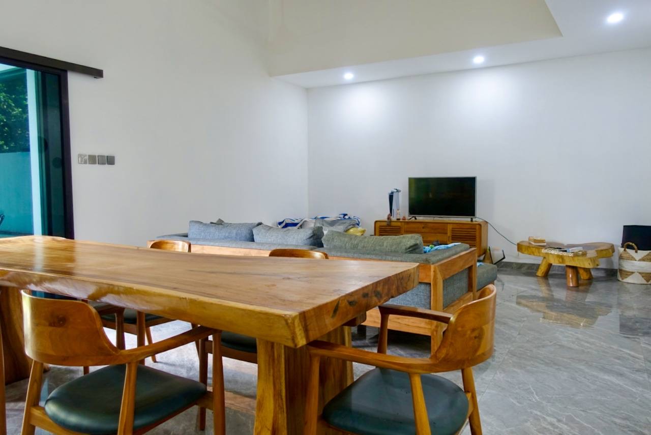 VILLA FOR SALE ~ UNGASAN (Leasehold 23 years)