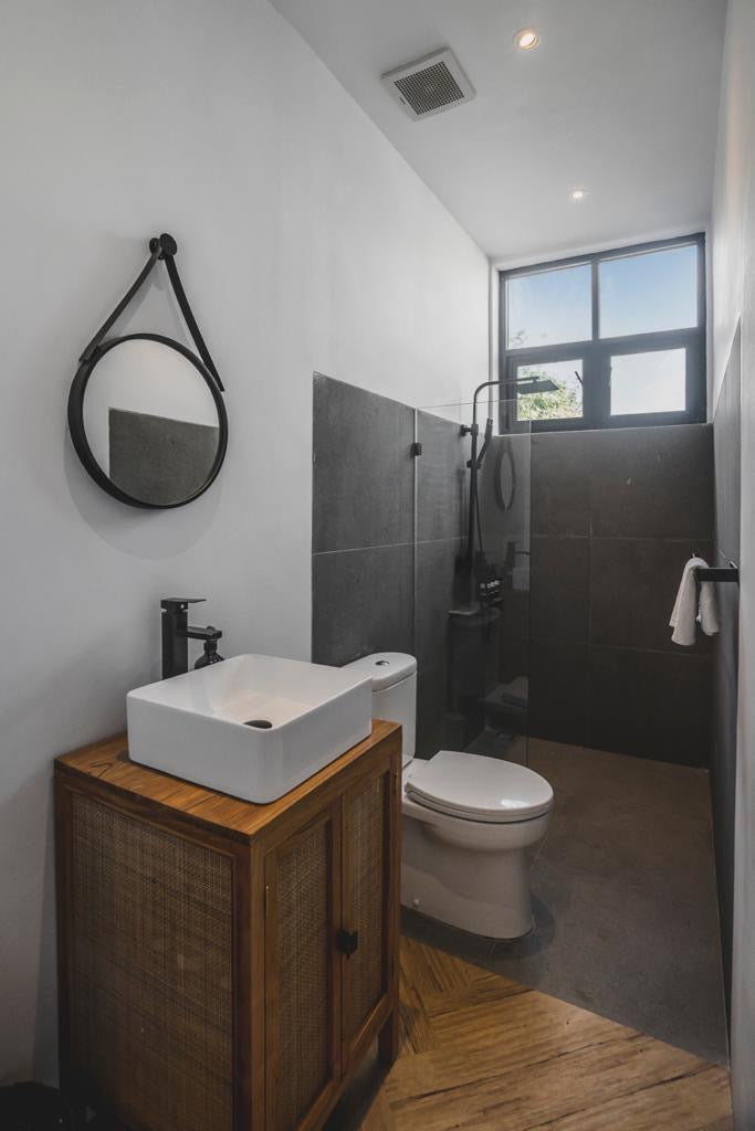 VILLA FOR SALE in CANGGU (Padonan) Leasehold 27,5 years