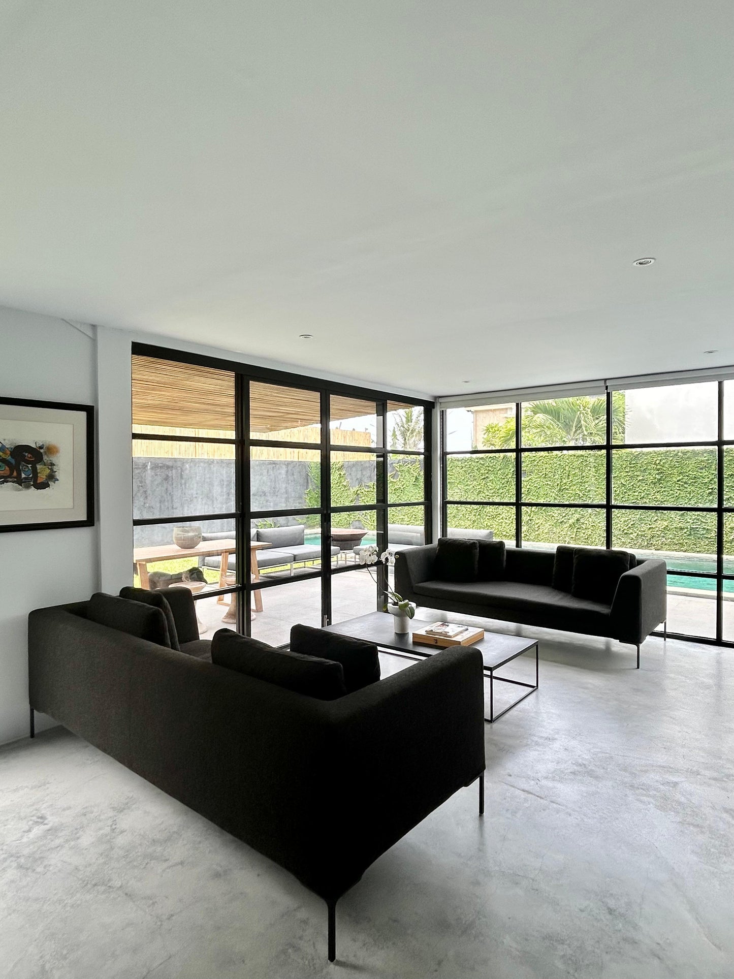VILLA FOR SALE in CANGGU (Padonan) Leasehold 27,5 years